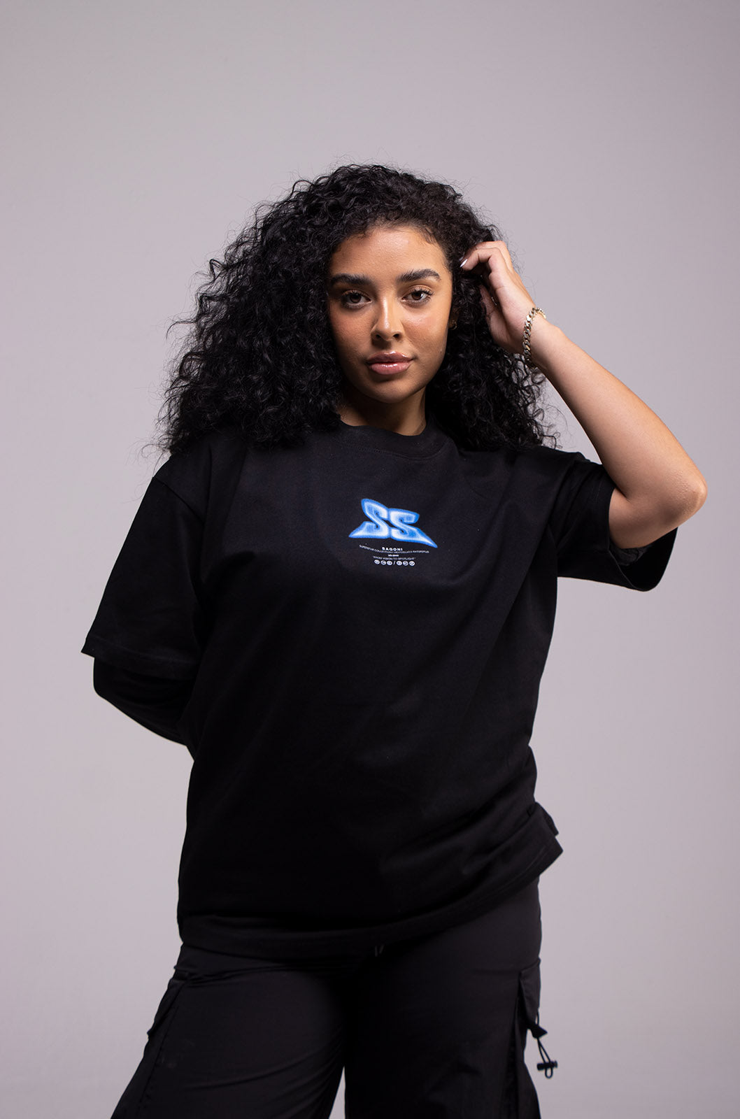 Playera SUPERSTAR Negra 305gsm