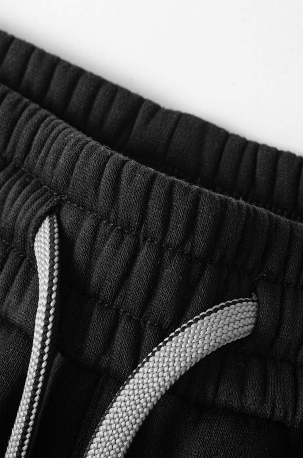 Dirty Spray Wash Black Pants