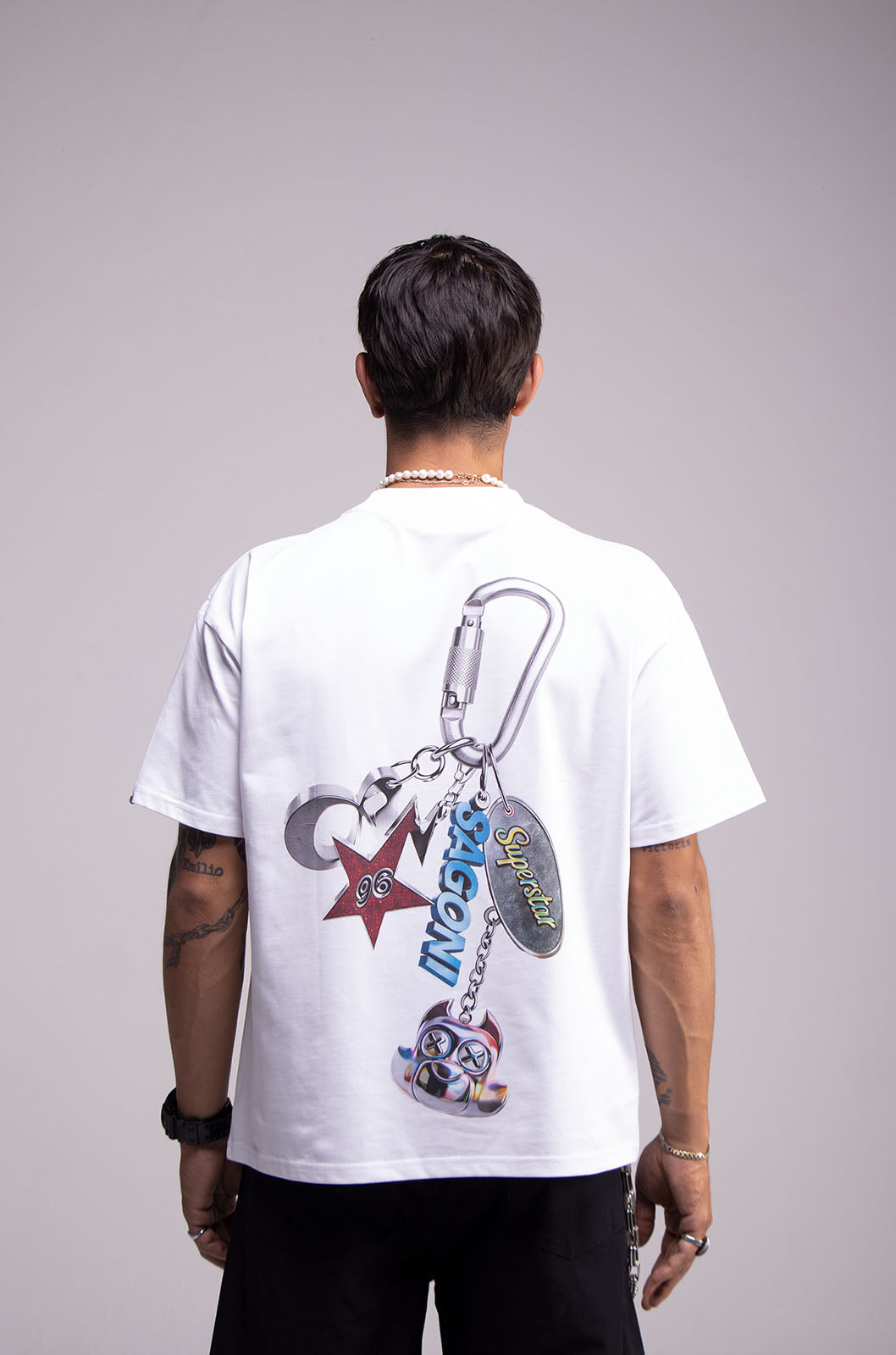 Playera KEYCHAIN Blanca 305gsm