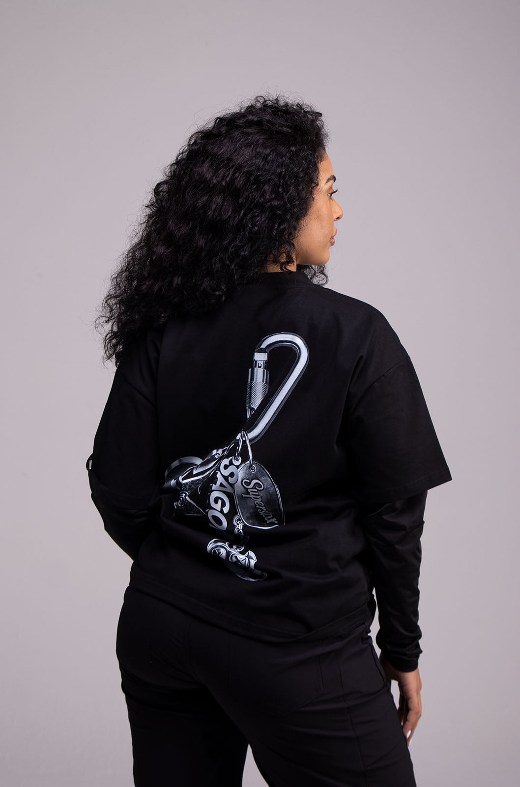 Playera KEYCHAIN Negra 305gsm