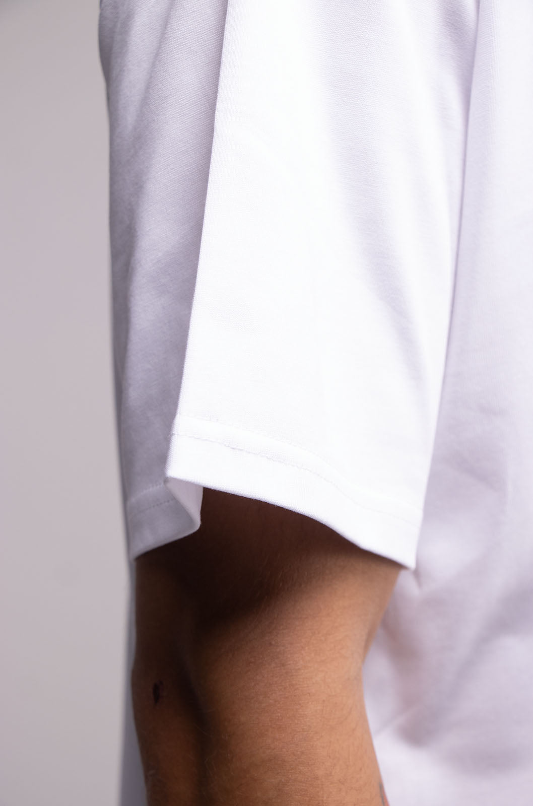 Semi Oversize 305gsm White Tee
