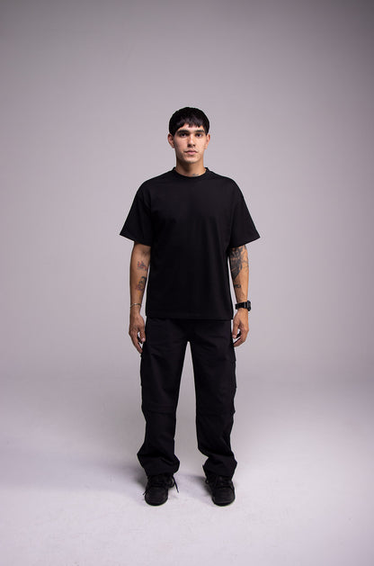 Semi Oversize 305gsm Black Tee