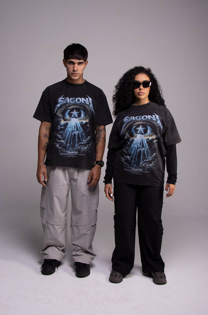 Playera WORLD TOUR Negra Deslavada 275gsm
