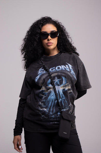 Playera WORLD TOUR Negra Deslavada 275gsm