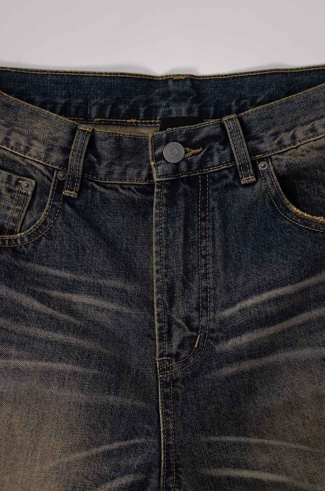 Raw Edge Flare Jeans