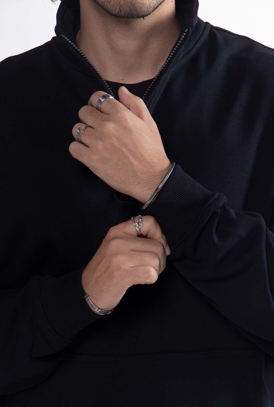 Quarter Zipper Black